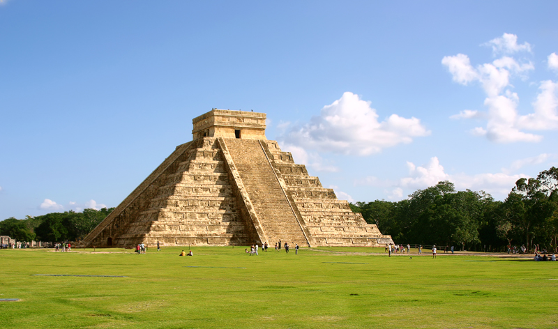 chitzen itza near cancun mexico vacation packages