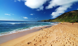 Waikiki Beach and Diamond Head - Honolulu, Hawaii, USA