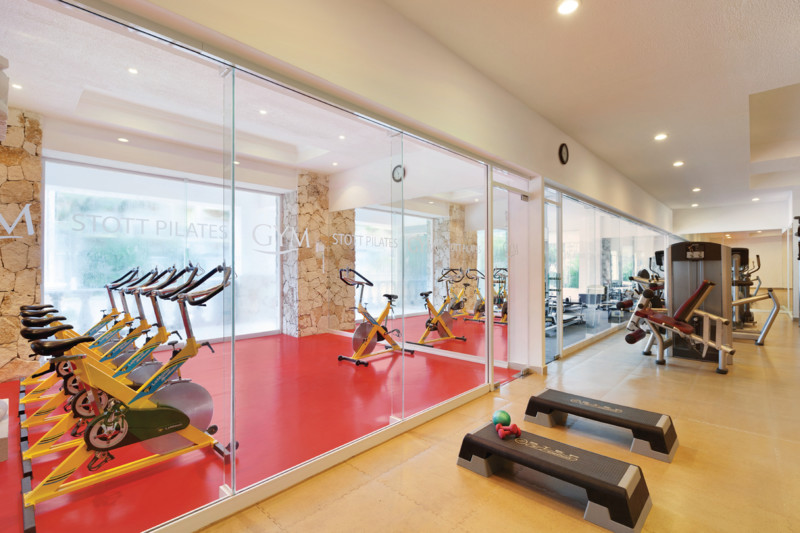 hilton playa del carmen gym