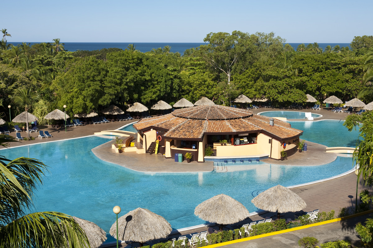 Welcome to Barcelo Playa Montelimar