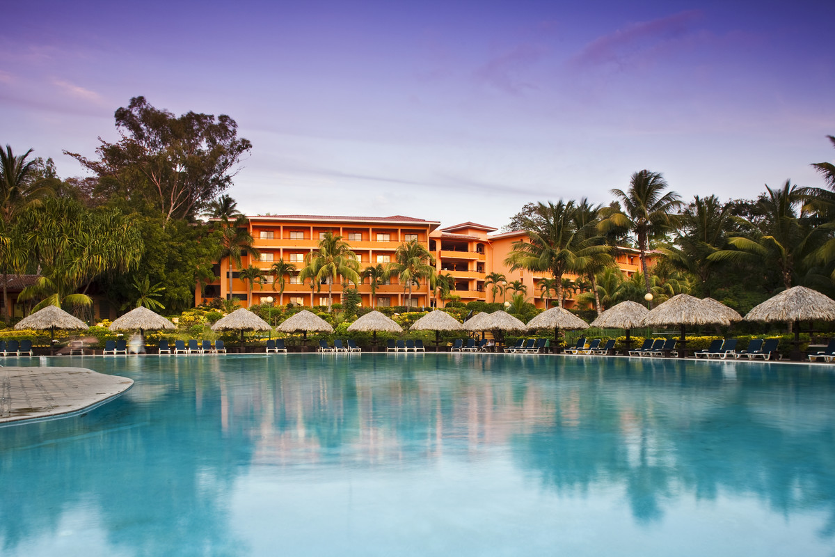 Welcome to Barcelo Playa Montelimar