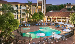 embassy scottsdale hilton suites resort tripcentral enlarge play