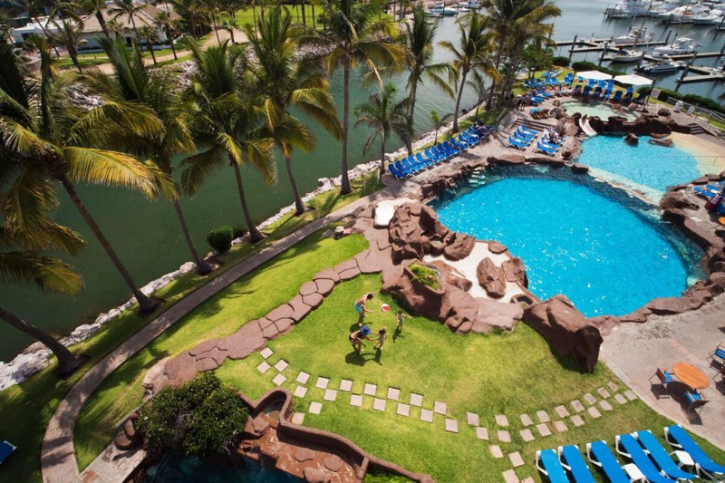 El Cid Marina Beach Hotel